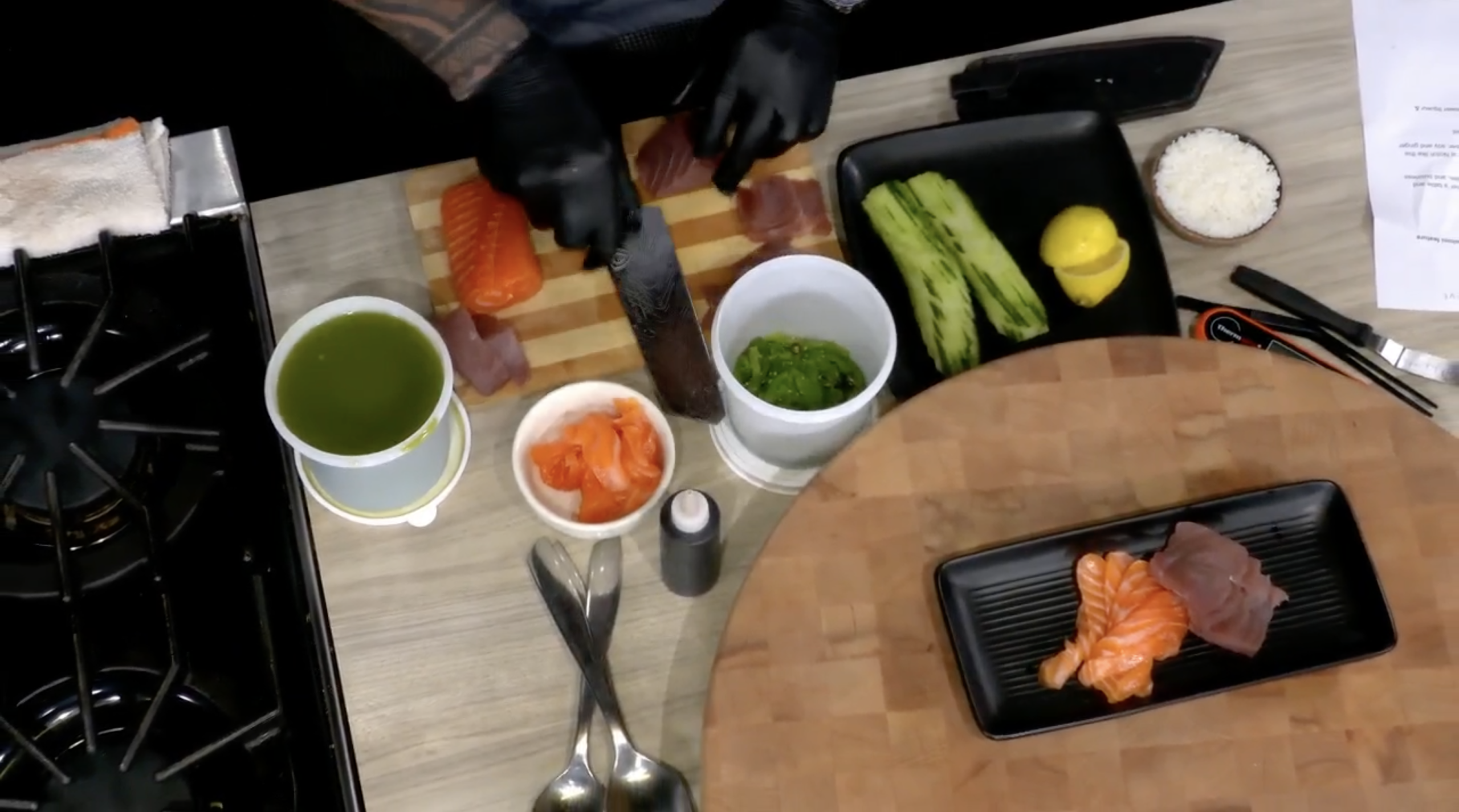 Read more about the article Sunrise Chef: Notch Modern Kitchen